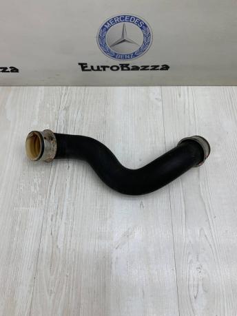 Патрубок радиатора правый Mercedes W212 A2045011682