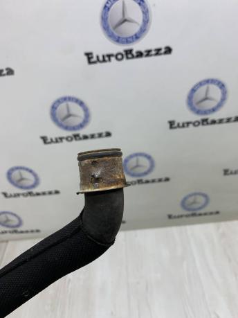 Патрубок радиатора Mercedes W212 A2125015782