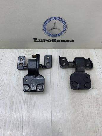 Петля крышки багажника Mercedes W212 Wagon A2127400137