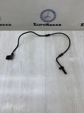 Датчик ABS задний Mercedes W212 A2125402117