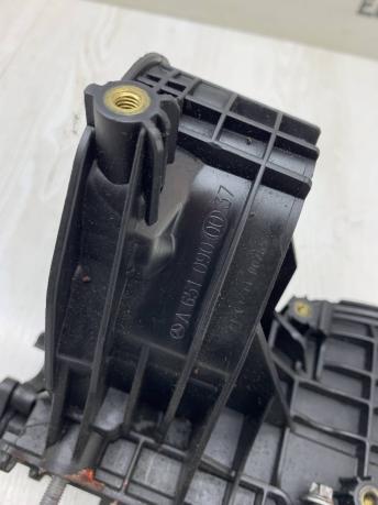 Впускной коллектор Mercedes Om651 A6510900037
