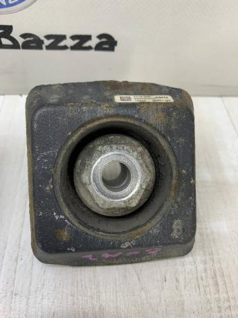 Опоры редуктора задние Mercedes W212 A2043500372