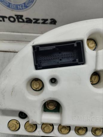 Приборная панель Mercedes W163 A1635402047