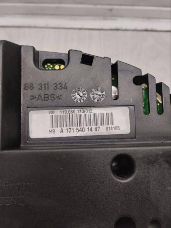 Приборная панель Mercedes W171 A1715401447