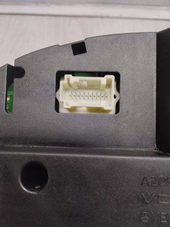 Приборная панель Mercedes W171 A1715401447