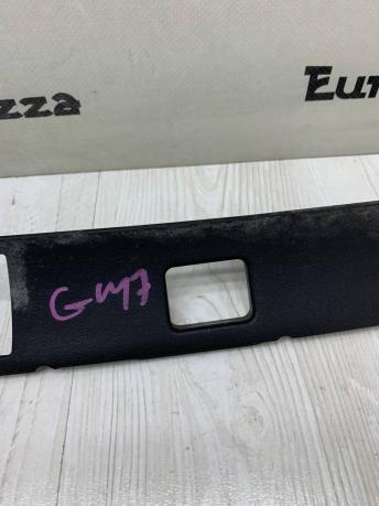 Пластик замка крышки багажника Mercedes W212 Wagon A2127400593