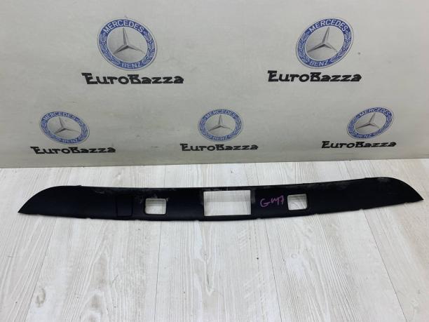 Пластик замка крышки багажника Mercedes W212 Wagon A2127400593