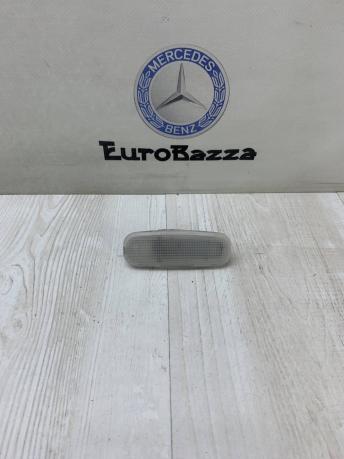 Плафон освещения багажника Mercedes W212 Wagon A2108204001