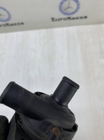 Помпа дополнительная Mercedes W211 A2118350264