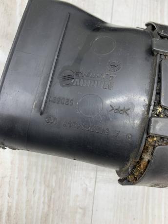 Патрубок воздушного фильтра Mercedes W211 A6420944997