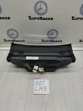 Приборная панель Mercedes W203 A2035407611