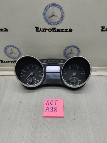 Приборная панель Mercedes W164 A1645405047