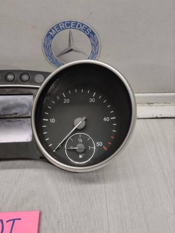 Приборная панель Mercedes W164 A1645405047