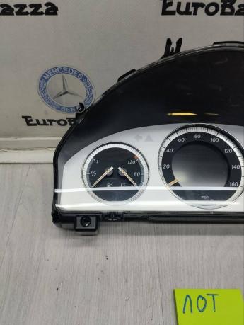 Приборная панель Mercedes W204 A2045404948