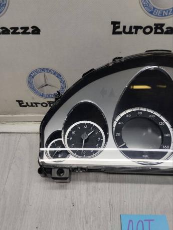 Приборная панель Mercedes W212 A2129002010