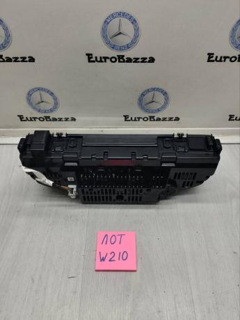 Приборная панель Mercedes W207 A2129004704