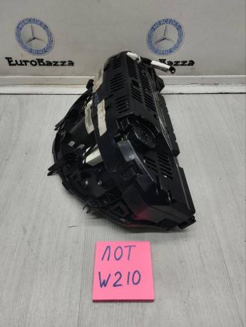 Приборная панель Mercedes W207 A2129004704