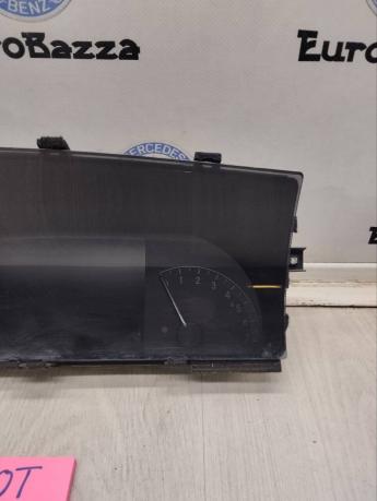 Приборная панель Mercedes W221 A2219009301