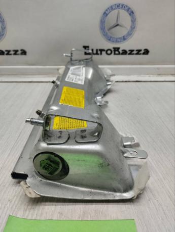 Подушка безопасности в колени Mercedes W212 A2128601002