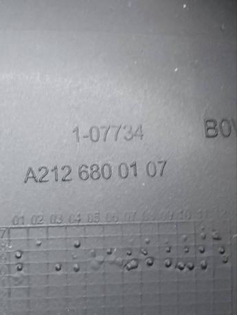 Накладка панели приборов Mercedes W212 A2128600107