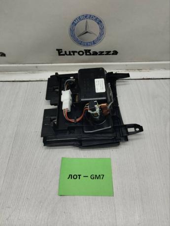 Пепельница Mercedes W212 A2046801350