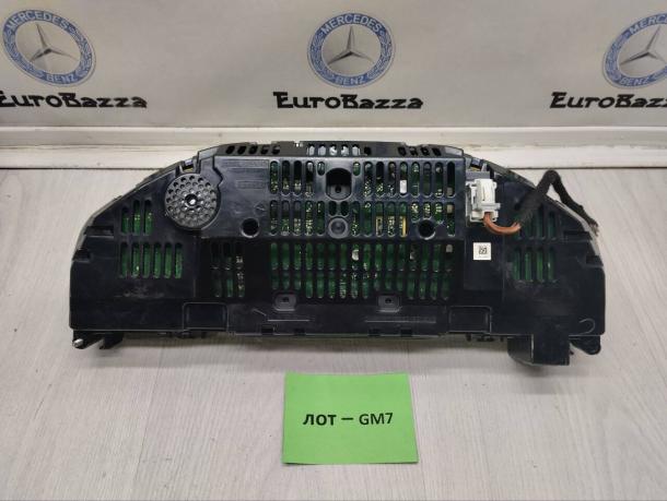 Приборная панель Mercedes W212 A2129002010