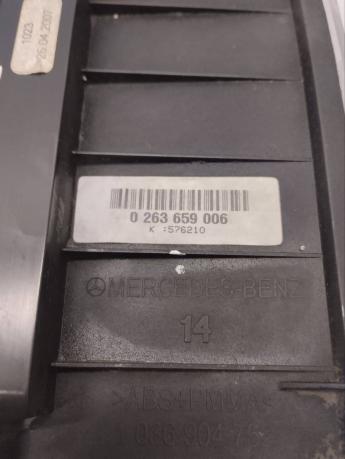 Монитор Mercedes W221 A2218704589