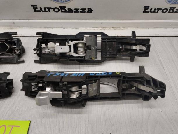 Ручка двери Mercedes W203 A2037660501