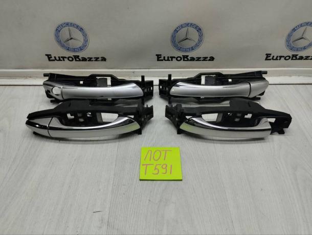 Ручка двери Mercedes W203 A2037660501