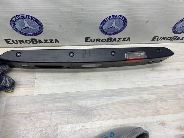 Накладка крышки багажника Mercedes W219 2197500193