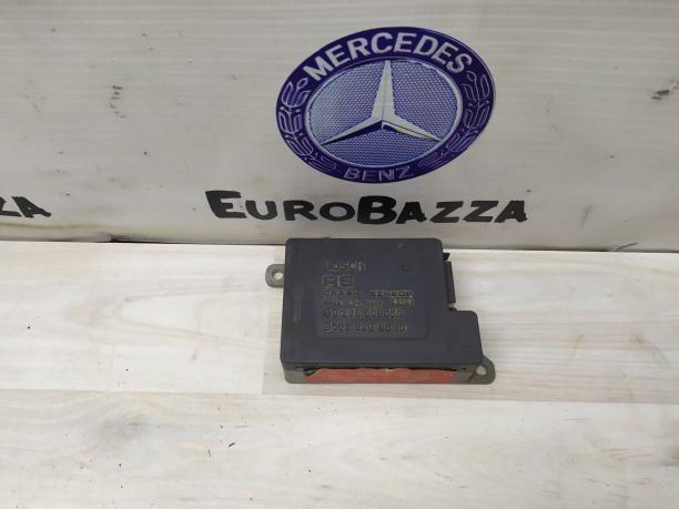 Блок управления Airbag Mercedes W124 A0038200610