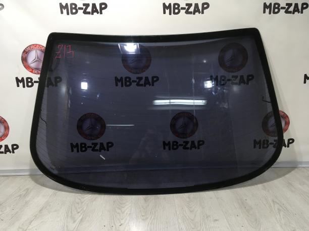 Заднее стекло Mercedes W210 2106702580