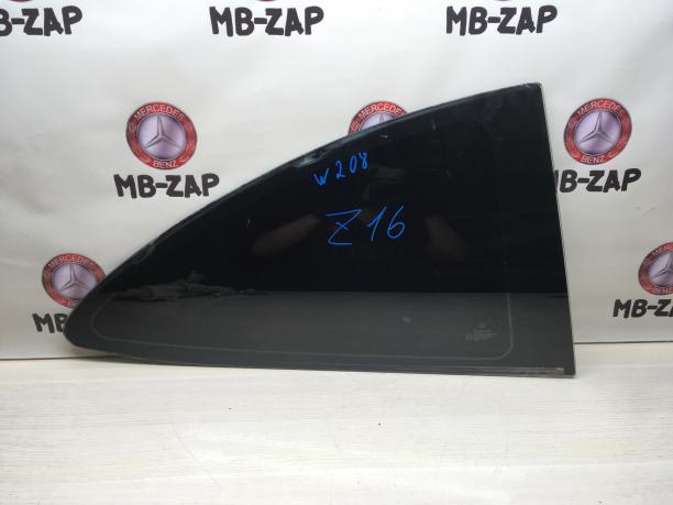 Боковое стекло Mercedes W208 2086700512