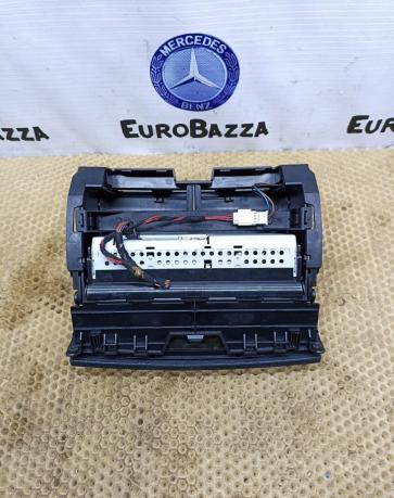 Центральный дисплей Mercedes W204 A2048205497