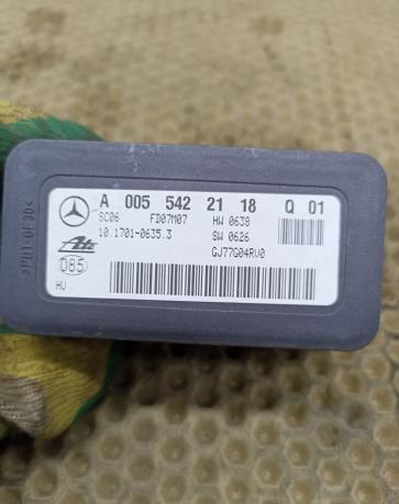 Датчик ускорения Mercedes W203 A0055422118