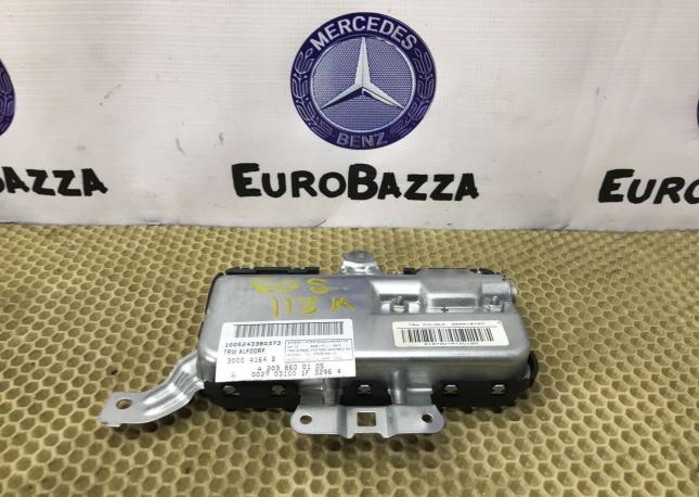 Подушка безопасности двери Mercedes W211 A2038600105