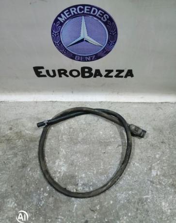 Патрубок системы охлаждения Mercedes W220 2208320994