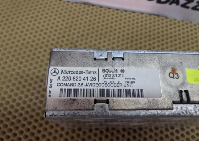 Блок мультимедиа Mercedes W220 Япония 2208204126