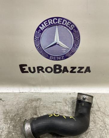 Патрубок интеркулера Mercedes W203 A2035281482