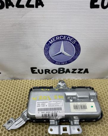 Подушка безопасности двери Mercedes W203 A2038600105