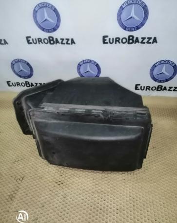 Корпус блока предохранителей Mercedes W220 2205400624