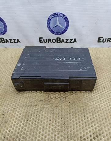 CD Чейнджер Mercedes W210 A028206289