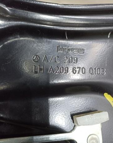 Стеклоподъемники задние Mercedes W209 A2096700103