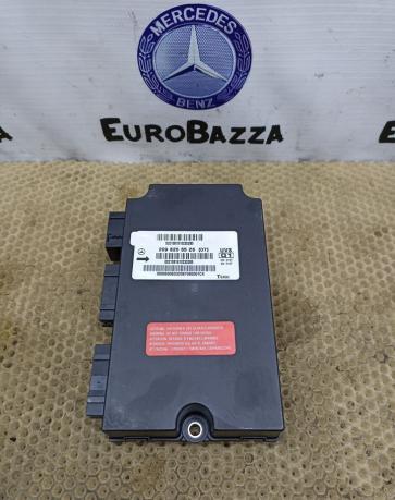 Блок комфорта Mercedes W209 A2098206526