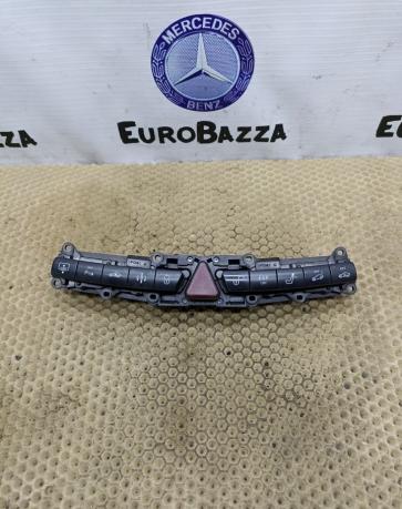 Блок кнопок Mercedes W220 2208218258