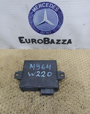 Блок регулировки угла наклона фар Mercedes W220 2208203685