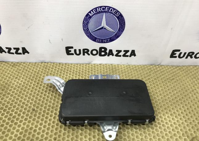 Подушка безопасности двери Mercedes W211 A2038600105