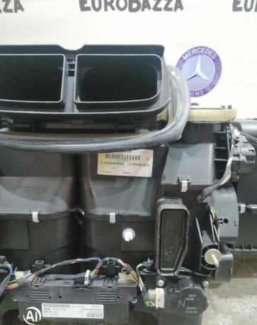 Корпус печки Mercedes W220 2208300062