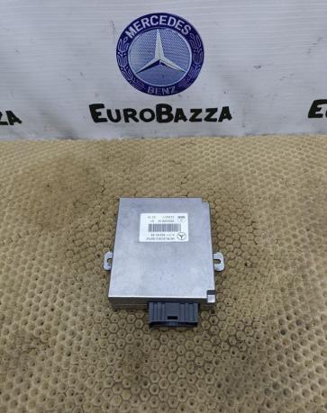 Блок управления телефоном Mercedes W220 2118206185