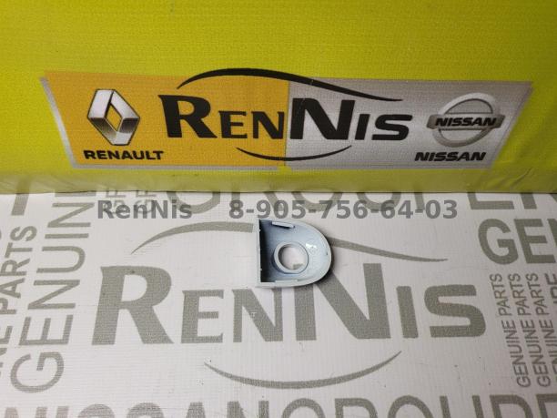 Рено Флюенс накладка ручки двери передней левой 806470020R